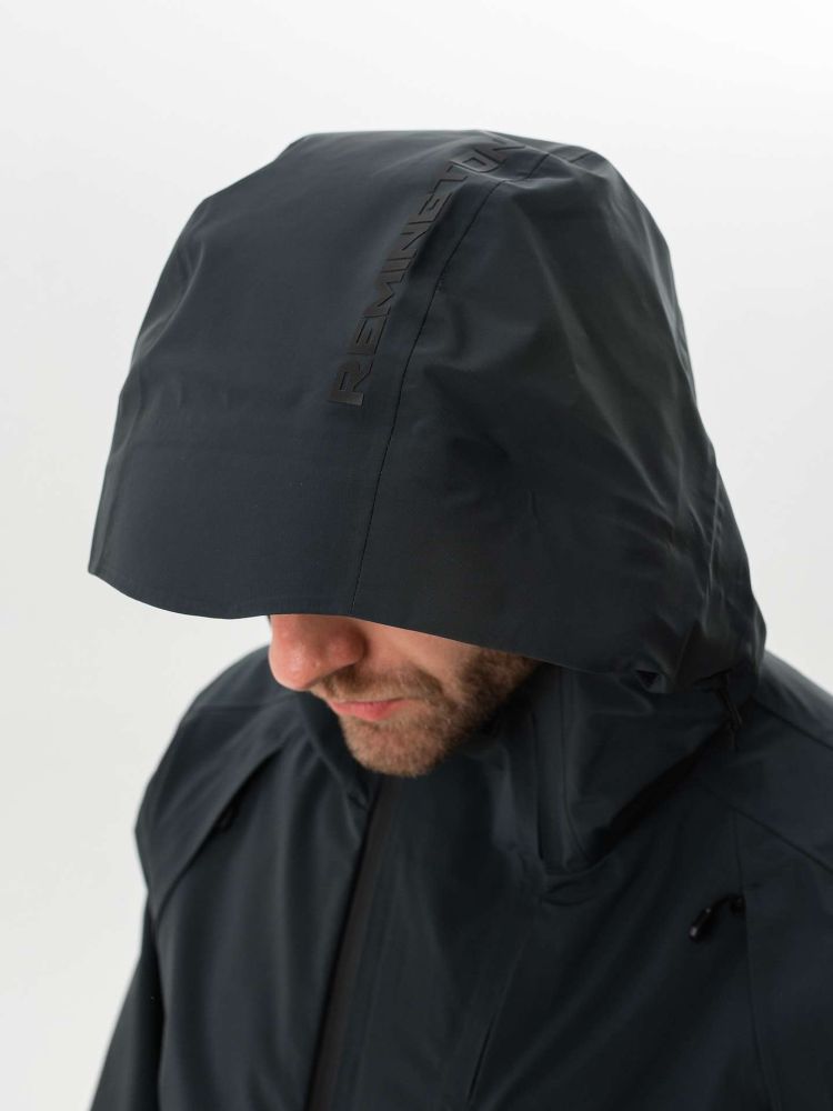 Почему стоит выбрать Remington Professional Storm Navy: 6 причин выбрать эту ветровку